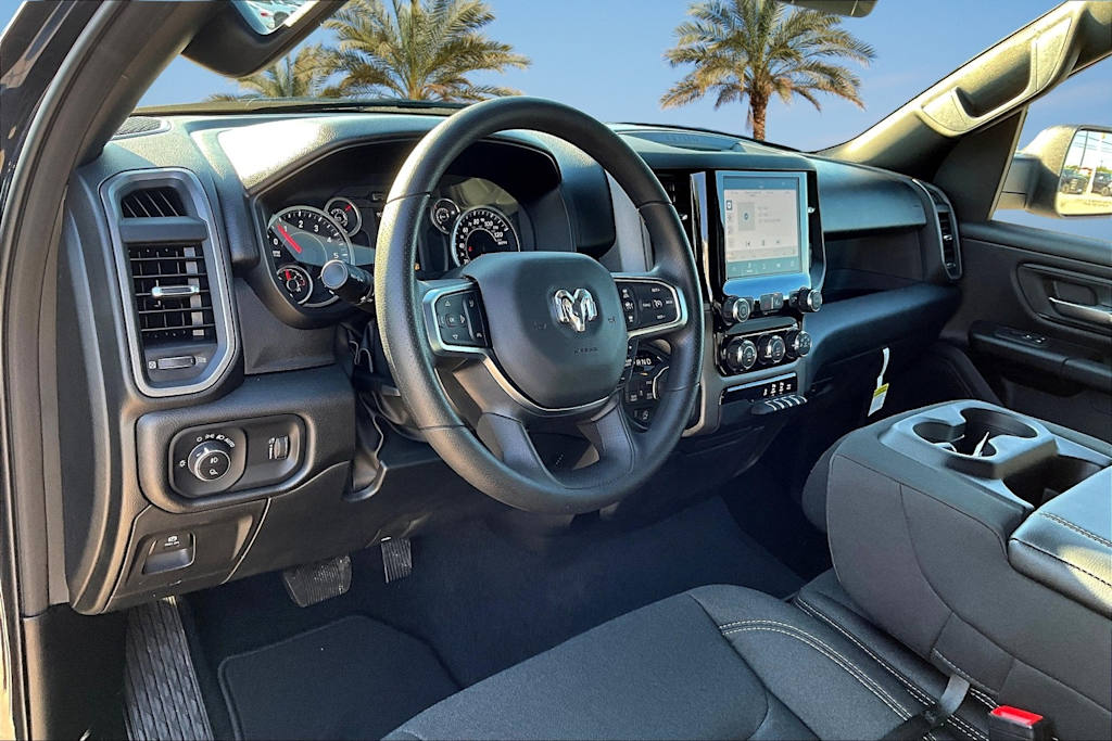 Thumbnail: 2025 RAM 1500 - 2