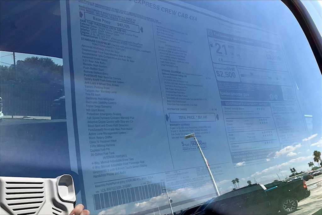 Thumbnail: 2025 RAM 1500 - 22