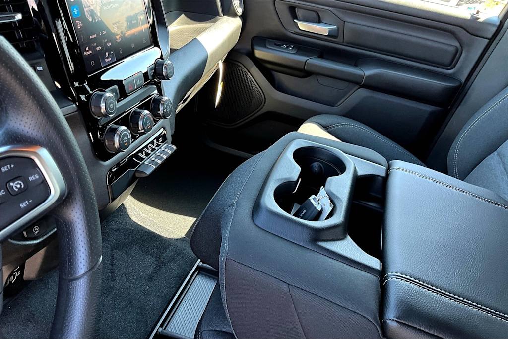 Thumbnail: 2025 RAM 1500 - 14