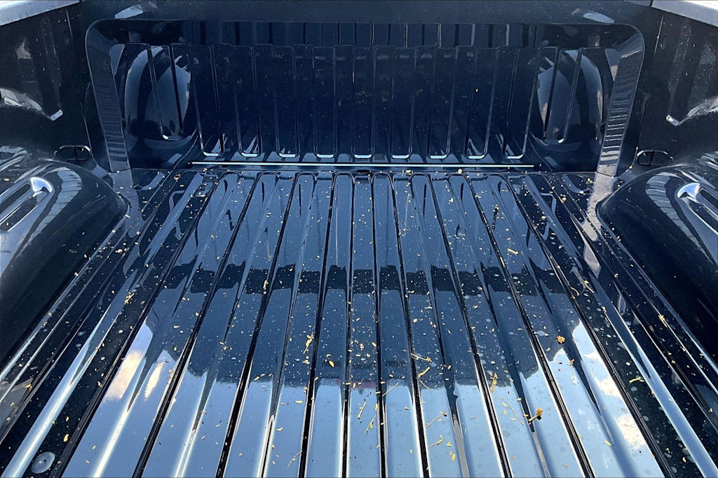 Thumbnail: 2025 RAM 1500 - 15