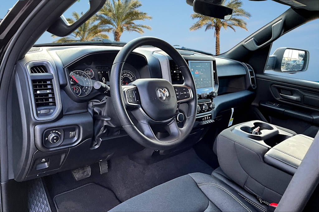 Thumbnail: 2025 RAM 1500 - 2