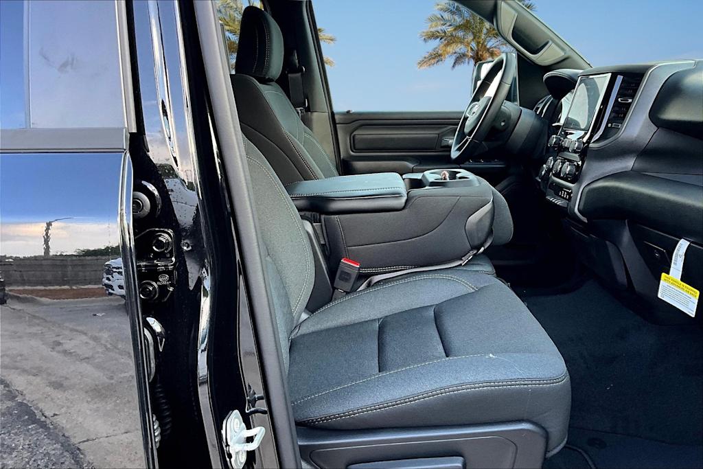 Thumbnail: 2025 RAM 1500 - 11