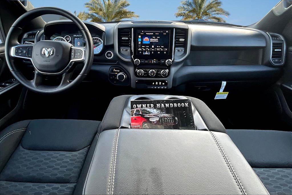 Thumbnail: 2025 RAM 1500 - 9