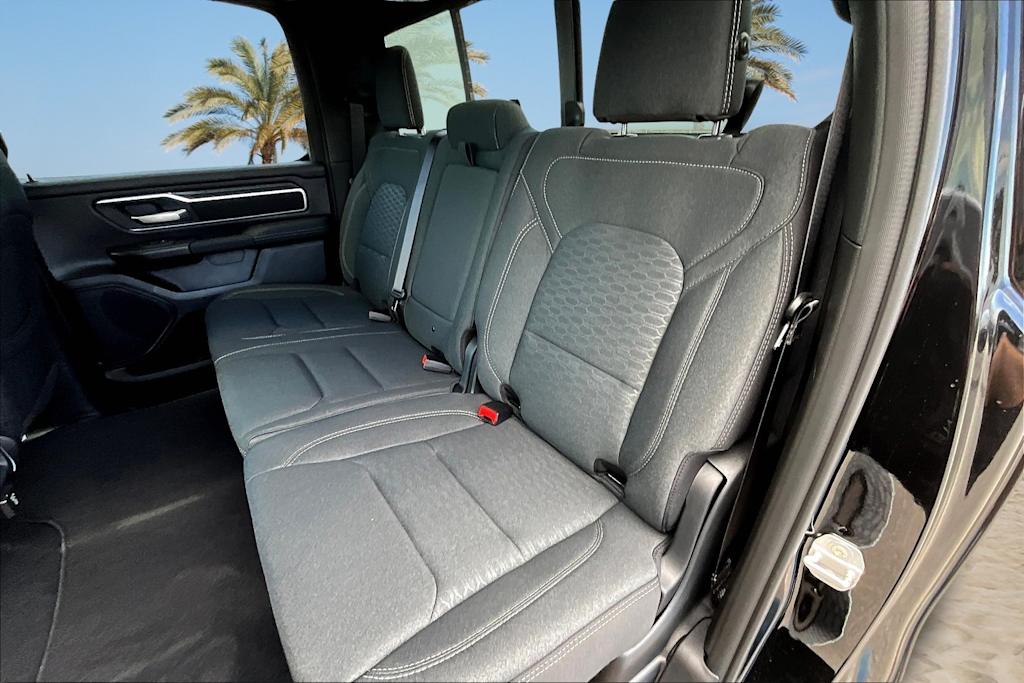 Thumbnail: 2026 RAM 1500 - 19