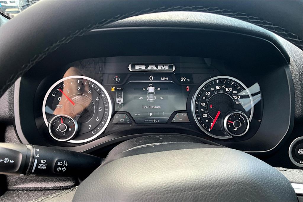 Thumbnail: 2026 RAM 1500 - 17