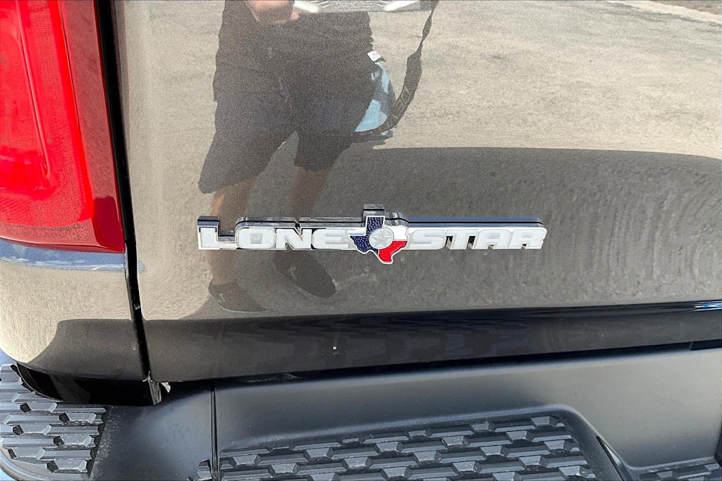 Thumbnail: 2026 RAM 1500 - 7