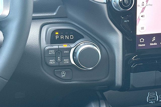 Thumbnail: 2026 RAM 1500 - 25