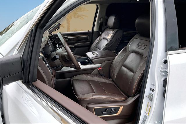Thumbnail: 2025 RAM 1500 - 10