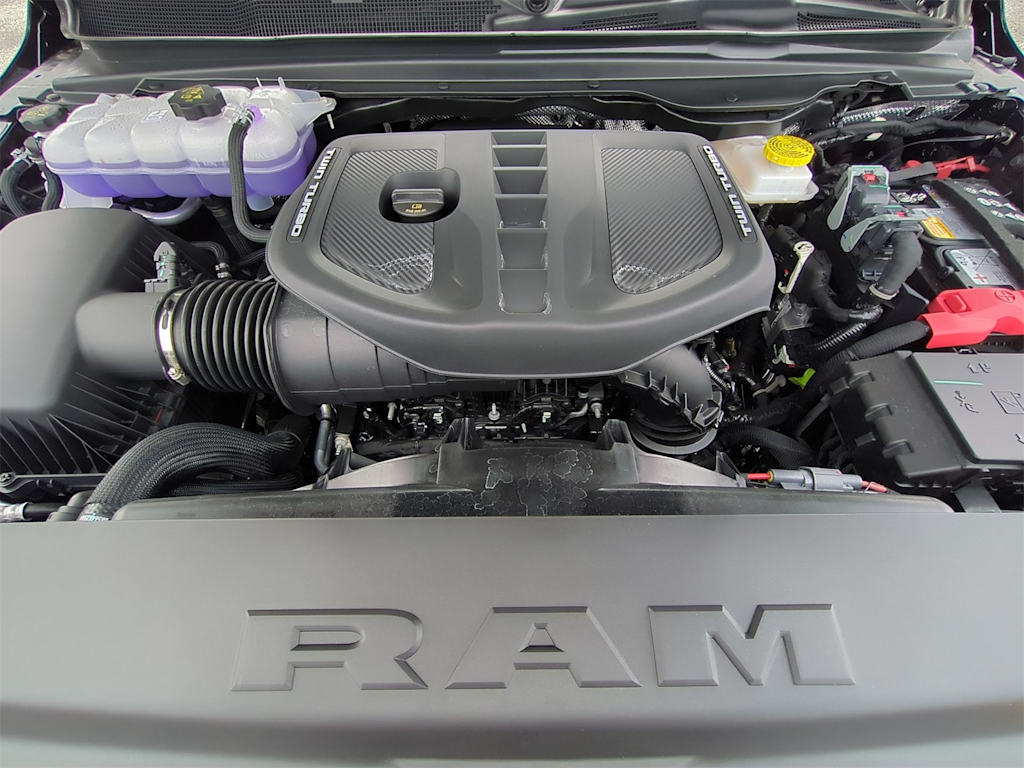 Thumbnail: 2025 RAM 1500 - 8