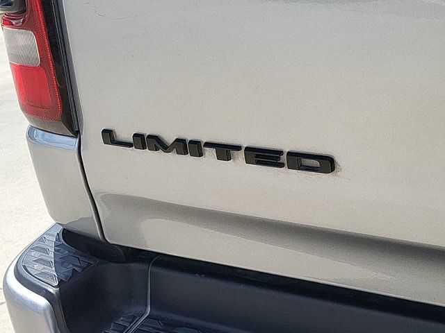 Thumbnail: 2024 RAM 1500 - 7