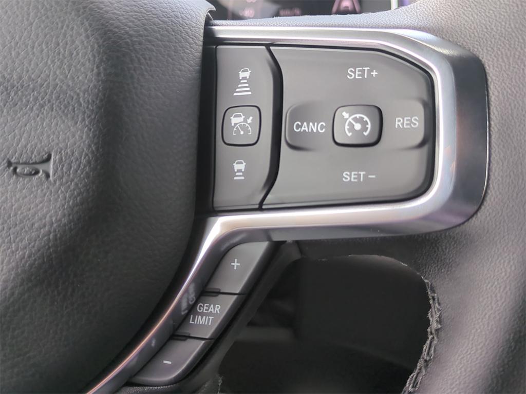 Thumbnail: 2025 RAM 1500 - 30