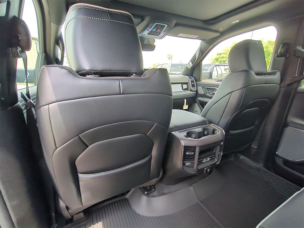 Thumbnail: 2025 RAM 1500 - 11