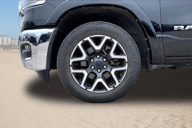 Thumbnail: 2025 RAM 1500 - 8