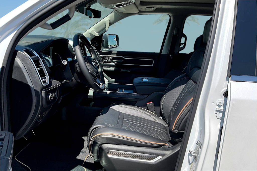 Thumbnail: 2026 RAM 1500 - 10