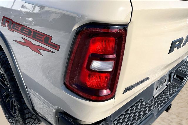 Thumbnail: 2025 RAM 1500 - 21