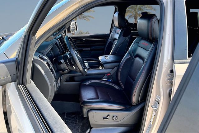 Thumbnail: 2025 RAM 1500 - 8