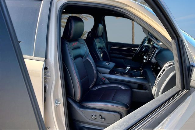 Thumbnail: 2025 RAM 1500 - 9