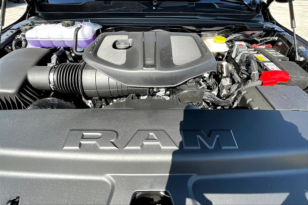 Thumbnail: 2026 RAM 1500 - 9