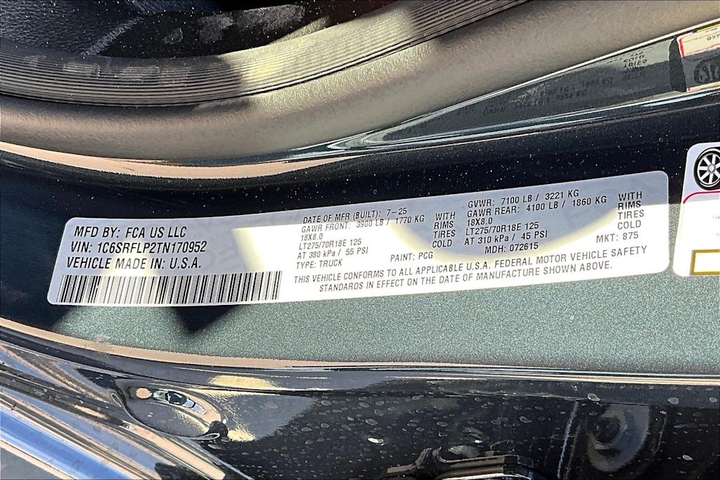 Thumbnail: 2026 RAM 1500 - 18