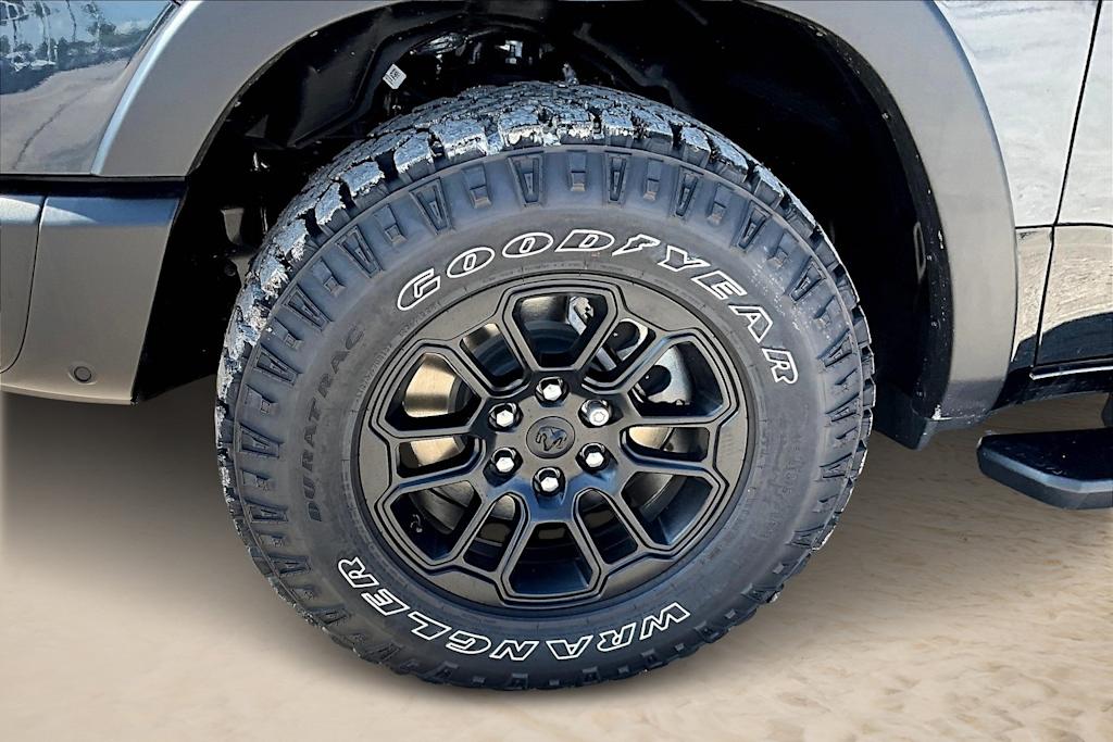 Thumbnail: 2026 RAM 1500 - 8