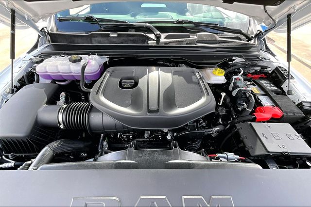 Thumbnail: 2026 RAM 1500 - 7