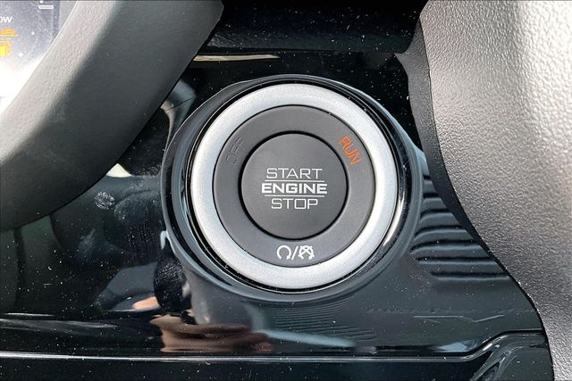 Thumbnail: 2026 RAM 1500 - 17