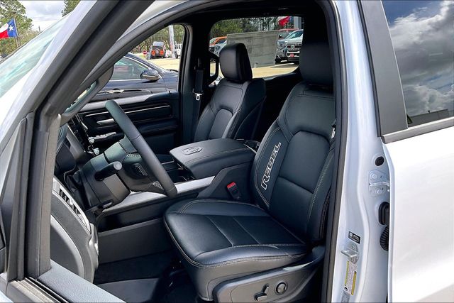 Thumbnail: 2026 RAM 1500 - 9