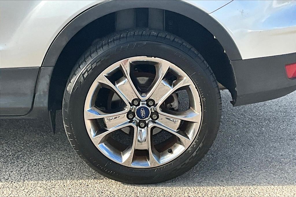 Thumbnail: 2015 Ford Escape - 33