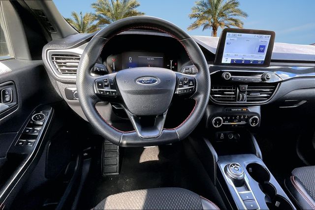 Thumbnail: 2025 Ford Escape - 14