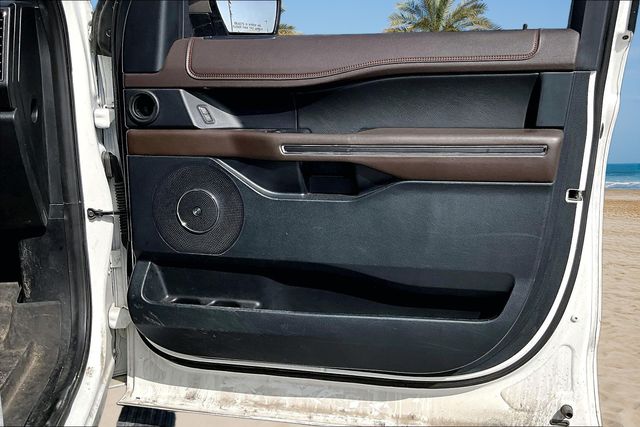 Thumbnail: 2020 Ford Expedition - 19