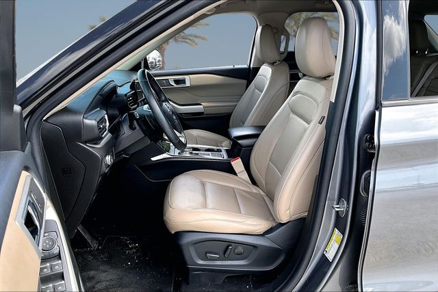 Thumbnail: 2021 Ford Explorer - 8