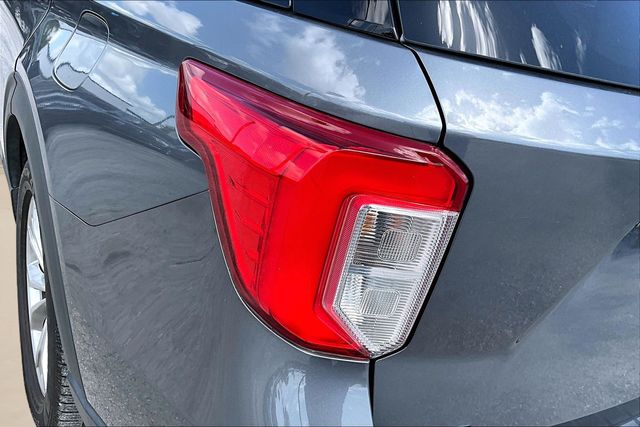 Thumbnail: 2021 Ford Explorer - 21