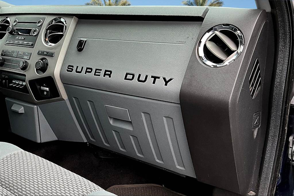 Thumbnail: 2015 Ford F-350 - 21