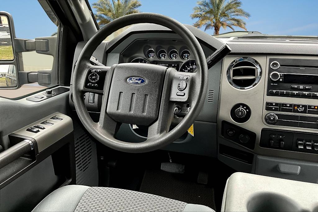 Thumbnail: 2015 Ford F-350 - 13