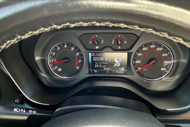 Thumbnail: 2018 Chevrolet Camaro - 17