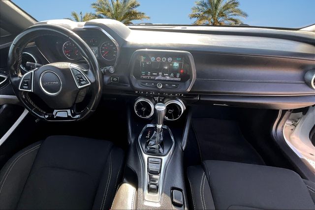 Thumbnail: 2018 Chevrolet Camaro - 10