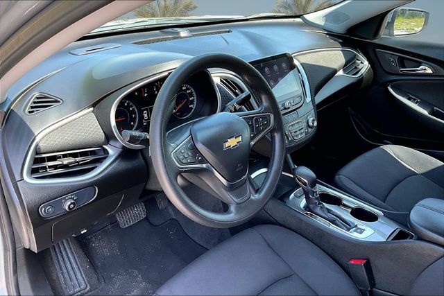 Thumbnail: 2024 Chevrolet Malibu - 2