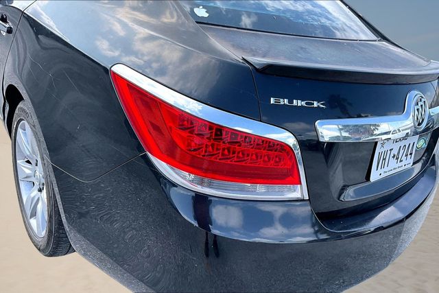 Thumbnail: 2011 Buick LaCrosse - 12