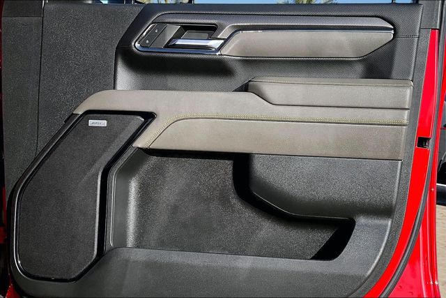 Thumbnail: 2024 Chevrolet Silverado 2500 - 18