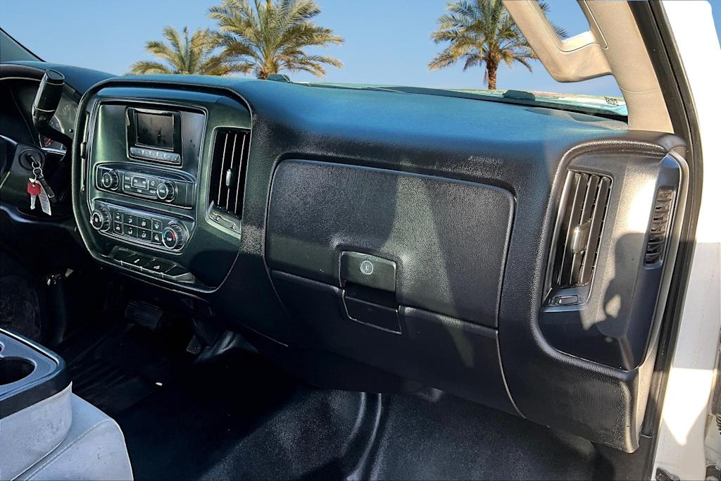 Thumbnail: 2015 Chevrolet Silverado 1500 - 14