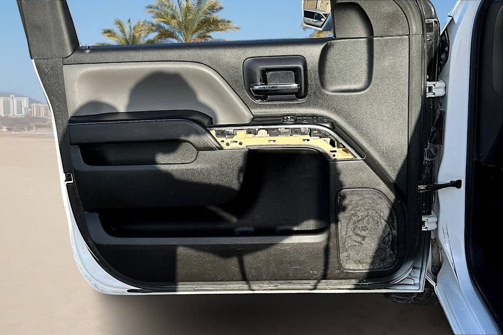 Thumbnail: 2015 Chevrolet Silverado 1500 - 24