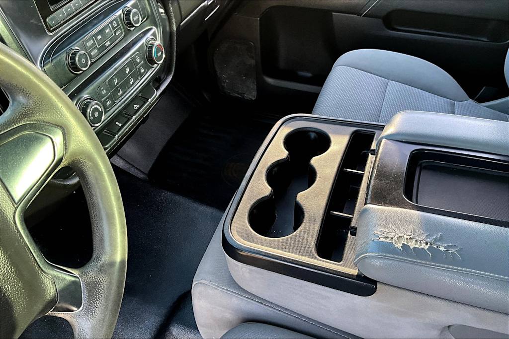 Thumbnail: 2015 Chevrolet Silverado 1500 - 16