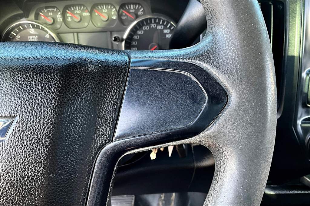 Thumbnail: 2015 Chevrolet Silverado 1500 - 23