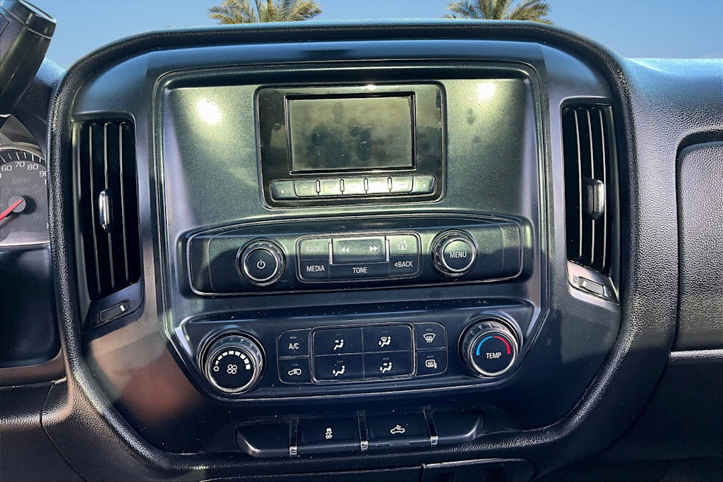 Thumbnail: 2015 Chevrolet Silverado 1500 - 15