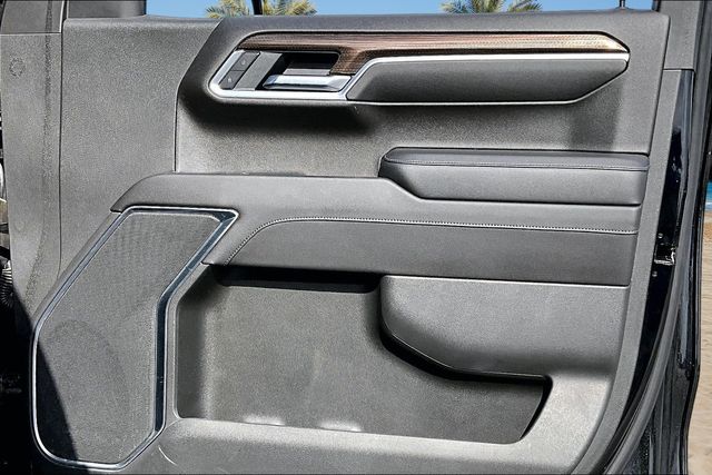 Thumbnail: 2022 Chevrolet Silverado 1500 - 18