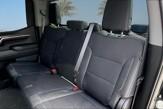 Thumbnail: 2022 Chevrolet Silverado 1500 - 11