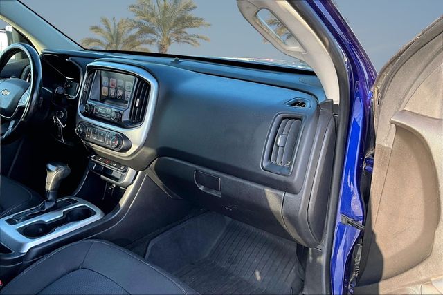 Thumbnail: 2016 Chevrolet Colorado - 16