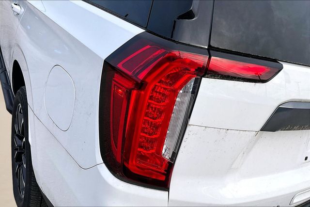 Thumbnail: 2021 GMC Yukon - 21