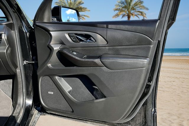 Thumbnail: 2023 Chevrolet Traverse - 27