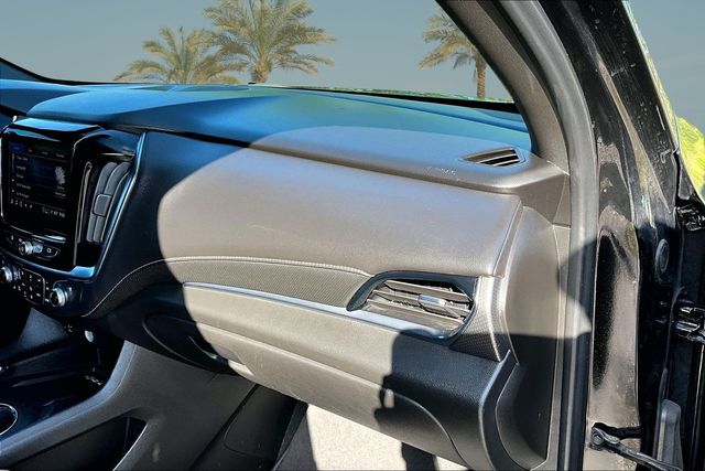 Thumbnail: 2023 Chevrolet Traverse - 22